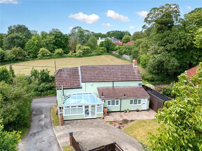 2 Bedroom Detached House For Sale In Folly Lane, North Crawley, Newport Pagnell, Bucks, MK16