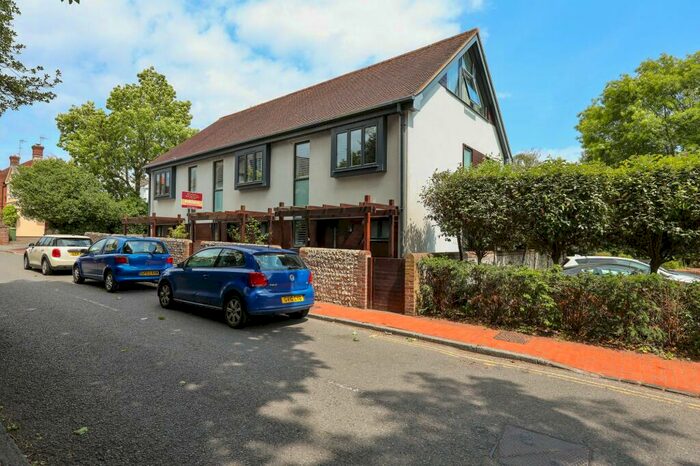 3 Bedroom Terraced House For Sale In South Street, Ditchling, BN6