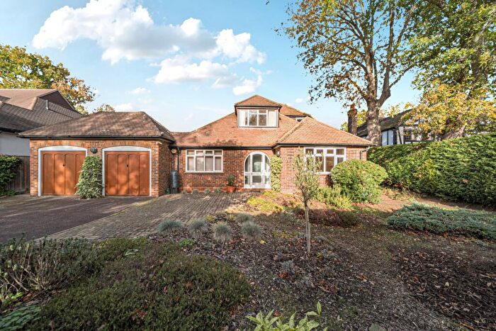 5 Bedroom Detached House For Sale In Sheerwater Avenue, Woodham, Surrey, KT15