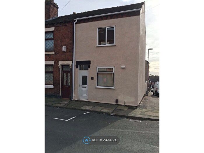 2 Bedroom End Of Terrace House To Rent In Rosebery Street, Stoke-On-Trent, ST6