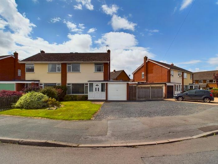 3 Bedroom Semi-Detached House To Rent In Meadow View Road, Newport, TF10