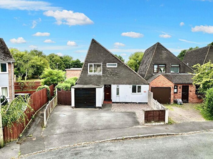3 Bedroom Semi-Detached House For Sale In The Furlong, Yarnfield, ST15