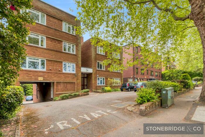 2 Bedroom Flat To Rent In Shepherds Hill, N6