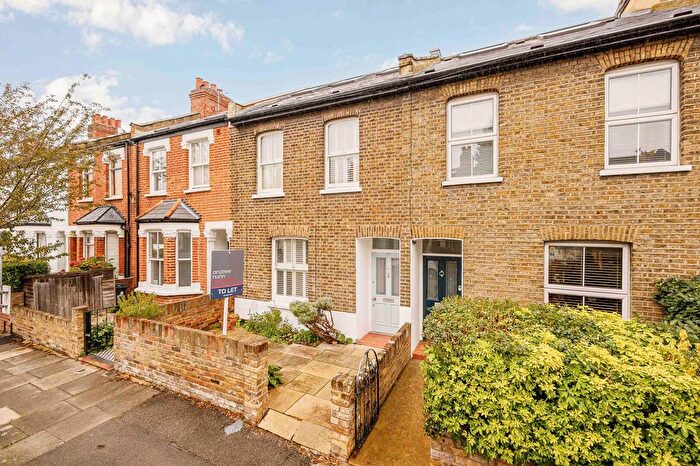 3 Bedroom Terraced House For Sale In Priory Road, London, W4