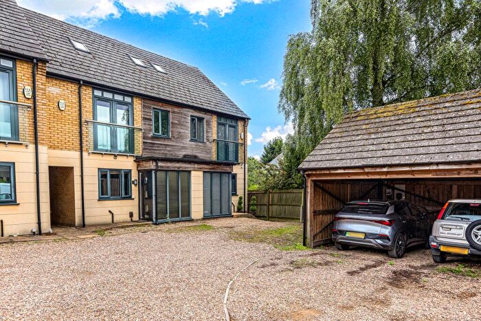 3 Bedroom End Of Terrace House For Sale In The Dell, Evington Village, Leicester, LE5