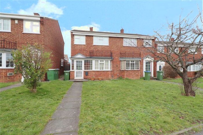3 Bedroom Semi-Detached House To Rent In Mayplace Road East, Bexleyheath, Kent, DA7