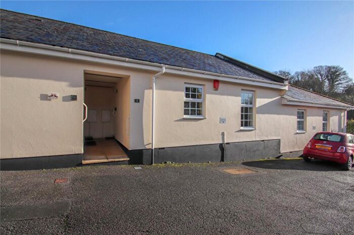 2 Bedroom Bungalow For Sale In Tavistock, Devon, PL19