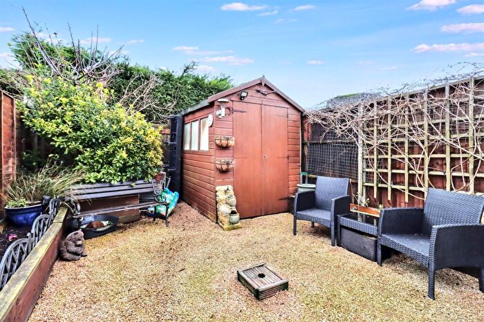 2 Bedroom Terraced House For Sale In Cul Se Sac Close To Lovely Walks In Clevedon, BS21
