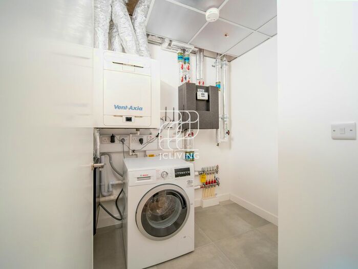 1 Bedroom Flat To Rent In Makers, Jasper Walk, London, N1