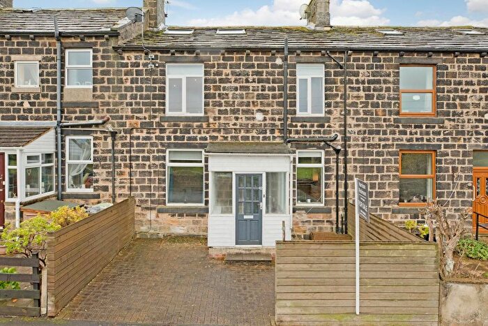 2 Bedroom Terraced House For Sale In Hawthorn Crescent, Yeadon, LS19