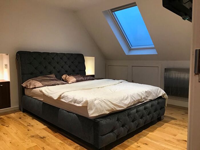 5 Bedroom Semi-Detached House To Rent In Alperton Lane, Alperton, HA0