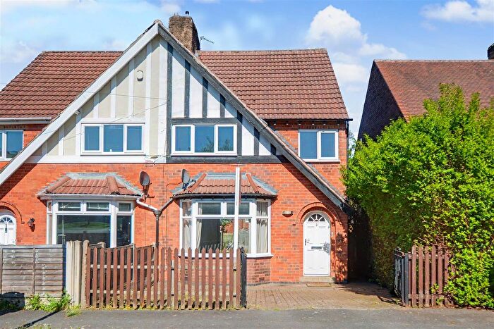 3 Bedroom Semi-Detached House For Sale In Victor Crescent, Sandiacre, NG10