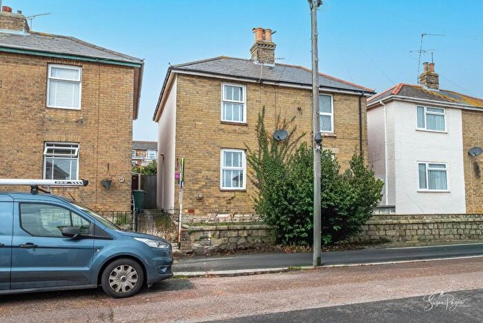 3 Bedroom Semi Detached House For Sale In Surrey Street, Ryde, PO33