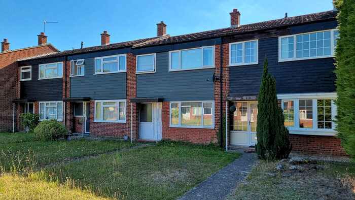 3 Bedroom Terraced House To Rent In Green Drift, Royston, SG8