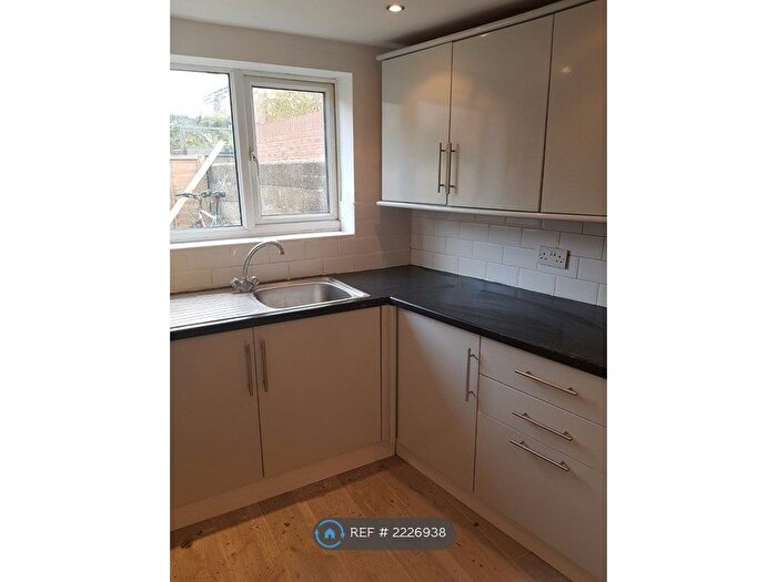 3 Bedroom End Of Terrace House To Rent In Middle Deal Road, Deal, CT14