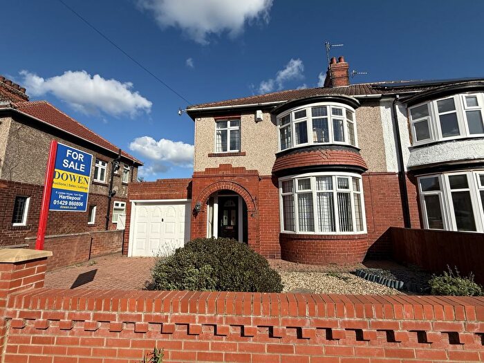 3 Bedroom Semi-Detached House For Sale In Glendale Avenue, Park Road, TS26