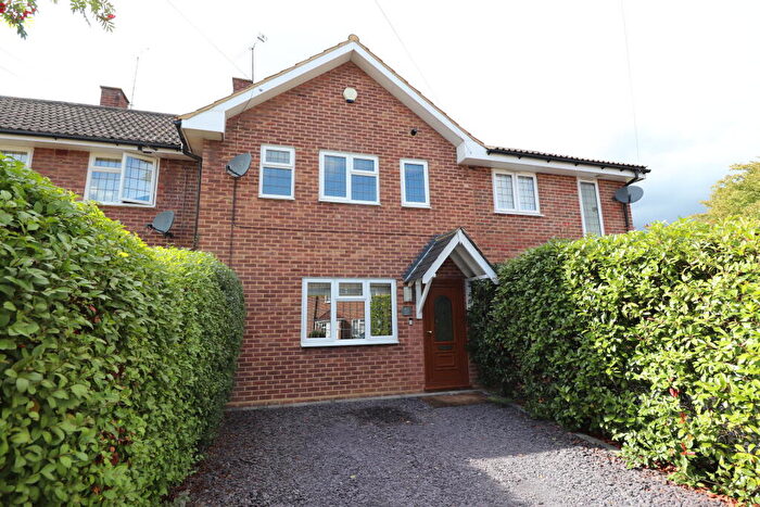 2 Bedroom Terraced House To Rent In Brentwood, CM13