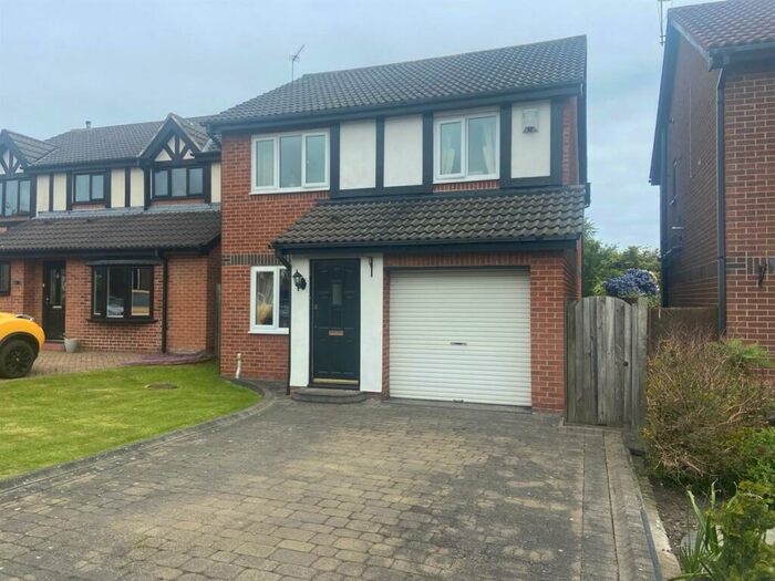4 Bedroom Detached House For Sale In Henshaw Grove, Holywell, NE25