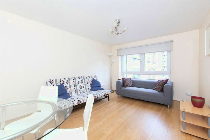 1 Bedroom Flat To Rent In Viewcraig Street, Edinburgh, EH8