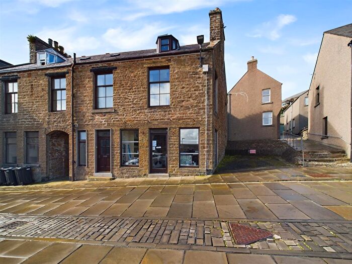 3 Bedroom Town House For Sale In John Street, Stromness, Orkney, KW16