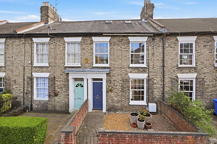 4 Bedroom Terraced House For Sale In Alexandra Road, Norwich, NR2