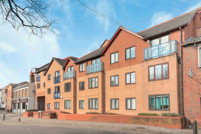 1 Bedroom Flat To Rent In Marriotts Wharf, Gravesend, Kent, DA11