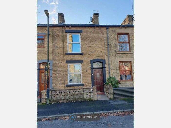 2 Bedroom Terraced House To Rent In St. James Street, Shaw, Oldham, OL2