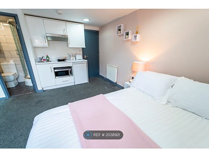 8 Bedroom Terraced House To Rent In Dale Road, Selly Oak, Birmingham, B29