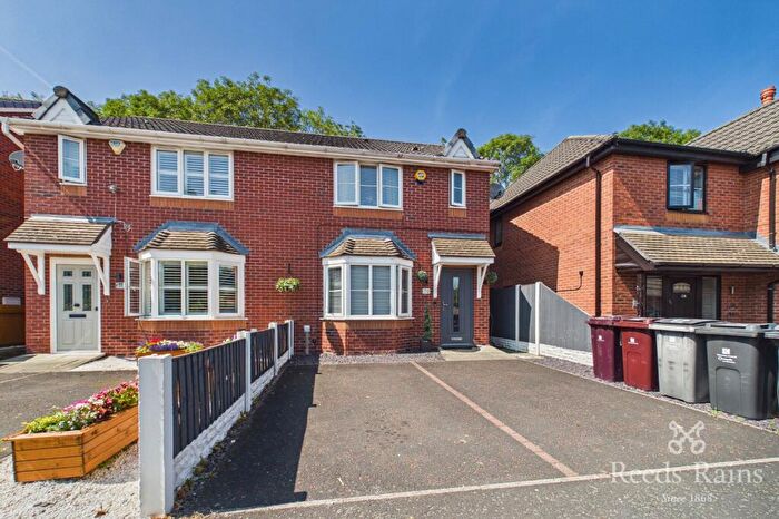 3 Bedroom Semi-Detached House For Sale In Hollybank Grange, Liverpool, Merseyside, L26