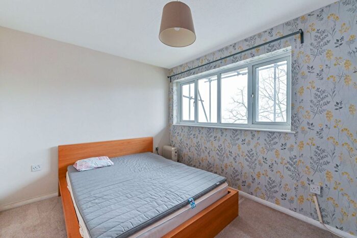 2 Bedroom Maisonette To Rent In Cypress Lodge, Cypress Road, South Norwood, London, SE25