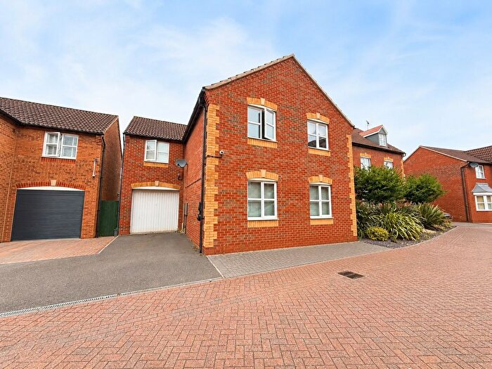 5 Bedroom Detached House For Sale In Evergreen Drive, Hampton Hargate, Peterborough, PE7
