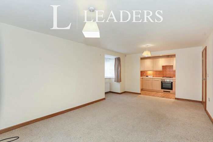 2 Bedroom Apartment To Rent In Marine Approach, CW8