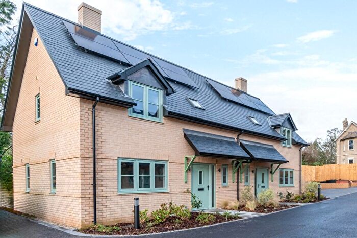 3 Bedroom Semi-Detached House For Sale In Moralee Close, Rowlands Hill, Wimborne, Dorset, BH21