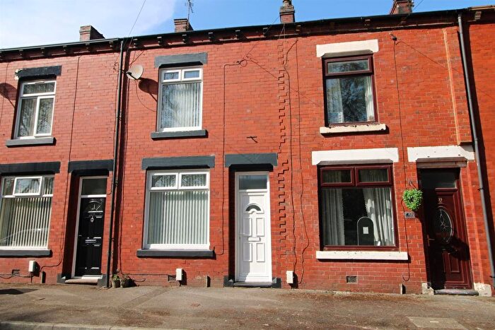 2 Bedroom Terraced House To Rent In Agnes Street, Chadderton, Oldham, OL9