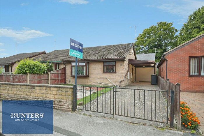 2 Bedroom Semi Detached Bungalow For Sale In Heaton Street, Brampton, Chesterfield, S40