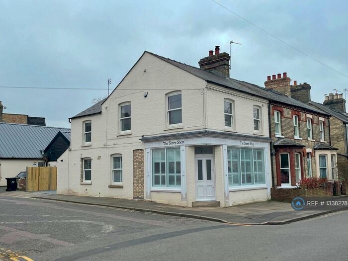 2 Bedroom Flat To Rent In Beche Road, Cambridge, CB5