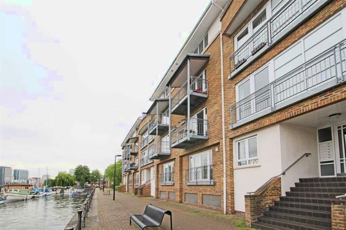 1 Bedroom Flat To Rent In Rainbow Quay, London, SE16