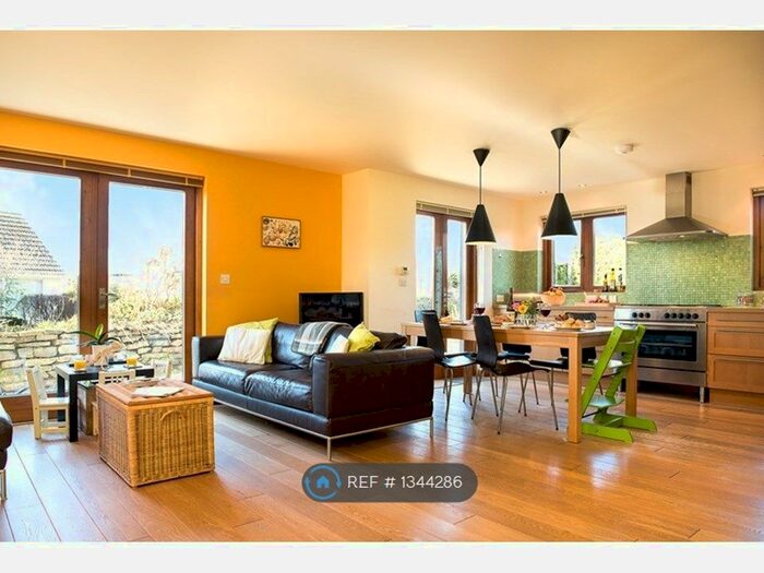 3 Bedroom Detached House To Rent In Porth Bean Road, Newquay, TR7