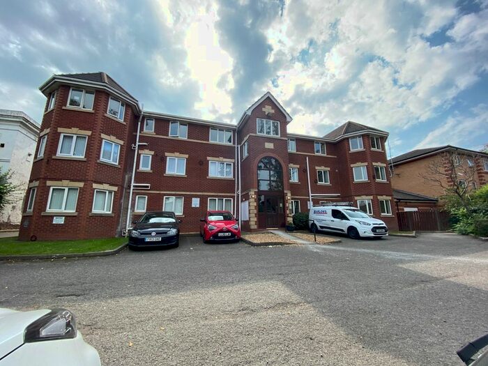 1 Bedroom Studio To Rent In Grosvenor Road, Prenton, CH43