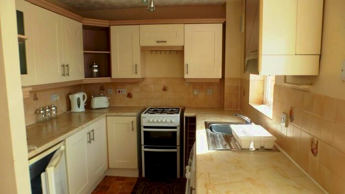 2 Bedroom Property To Rent In Cwrt Y Garth, Beddau, Pontypridd, CF38
