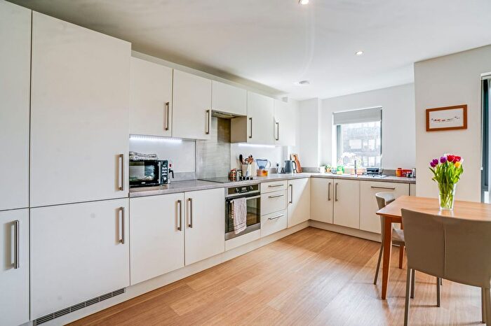 1 Bedroom Flat To Rent In Osiers Road, London, SW18