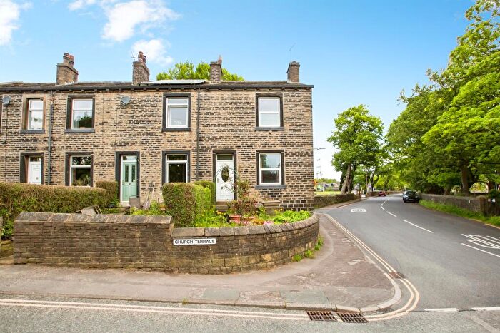 3 Bedroom End Of Terrace House For Sale In Church Terrace, Barkisland, Halifax, HX4