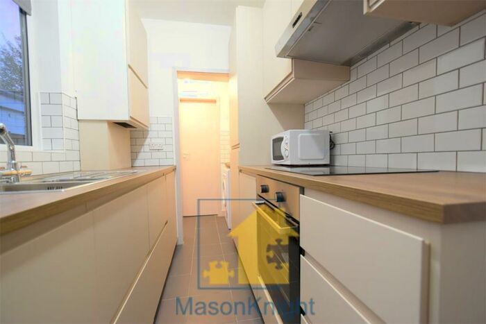 4 Bedroom End Of Terrace House To Rent In Student Property - Westminster Road Selly Oak, Birmingham, B29