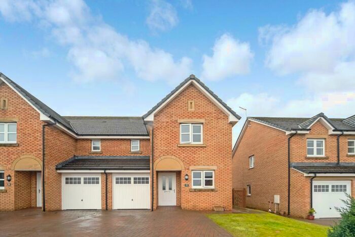 3 Bedroom Semi-Detached House To Rent In Bloomingdale Drive, East Kilbride, G75
