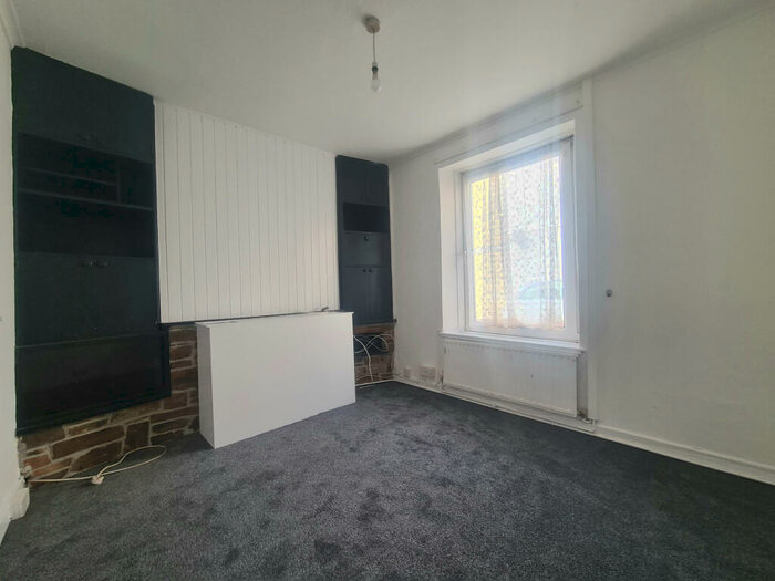 2 Bedroom House To Rent In Providence Street, Plymouth *Zero Deposit Guarantee Available*, PL4