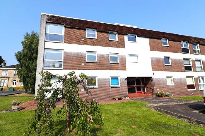3 Bedroom Flat For Sale In Greenlaw Drive, Paisley, PA1