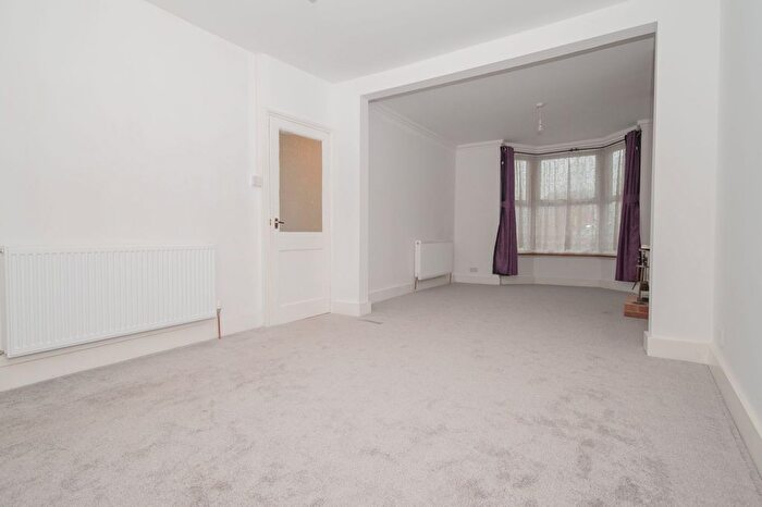 3 Bedroom Terraced House For Sale In Chapel Road, Ramsgate, CT11