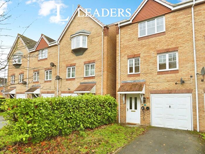 3 Bedroom Semi-Detached House To Rent In Cairngorm Drive, Mansfield, NG18