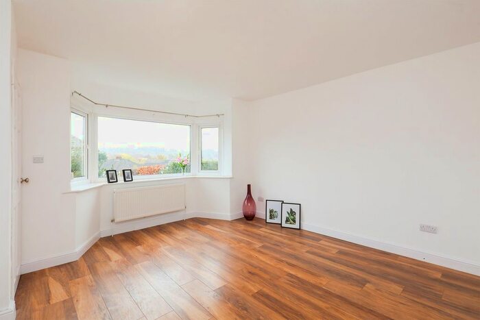 2 Bedroom Semi-Detached House To Rent In Wingfield Crescent, Sheffield S12