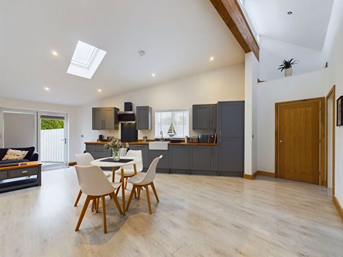 2 Bedroom Bungalow For Sale In Kimberley Park Road, Falmouth, TR11